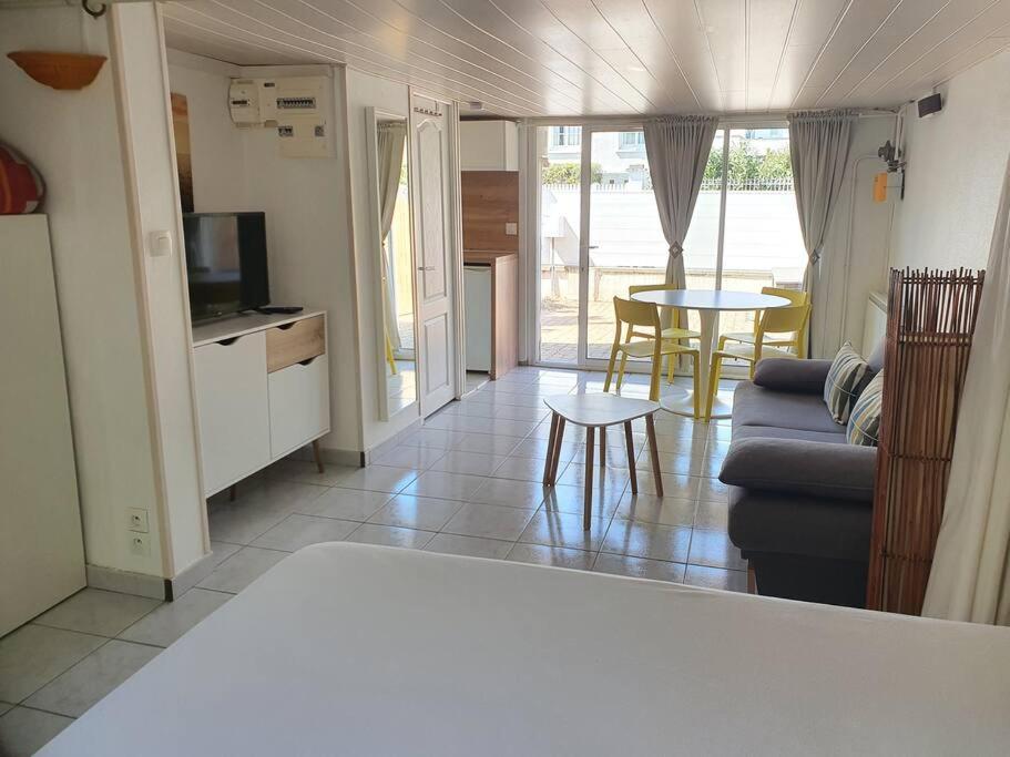 Logement Amboise Centre Avec Terrasse Privee 外观 照片